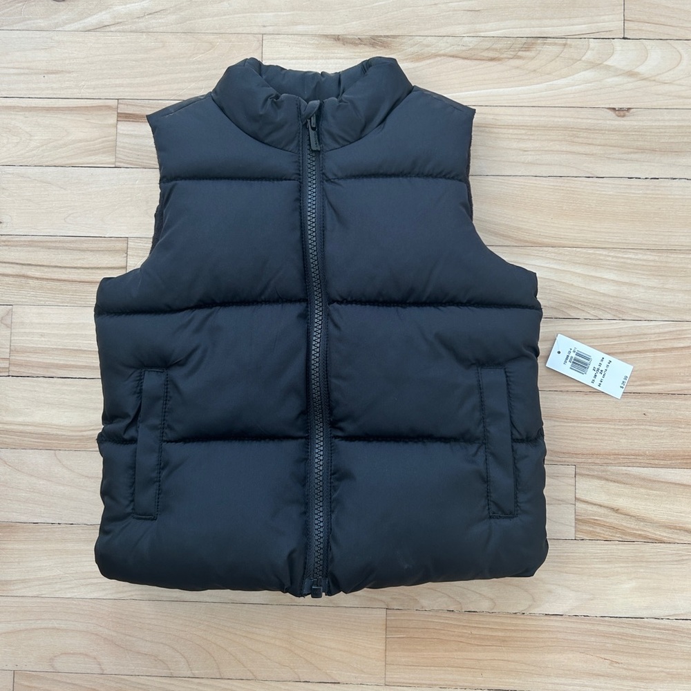 Toddler Old Navy Puffer Vest - Size 2T - NWT